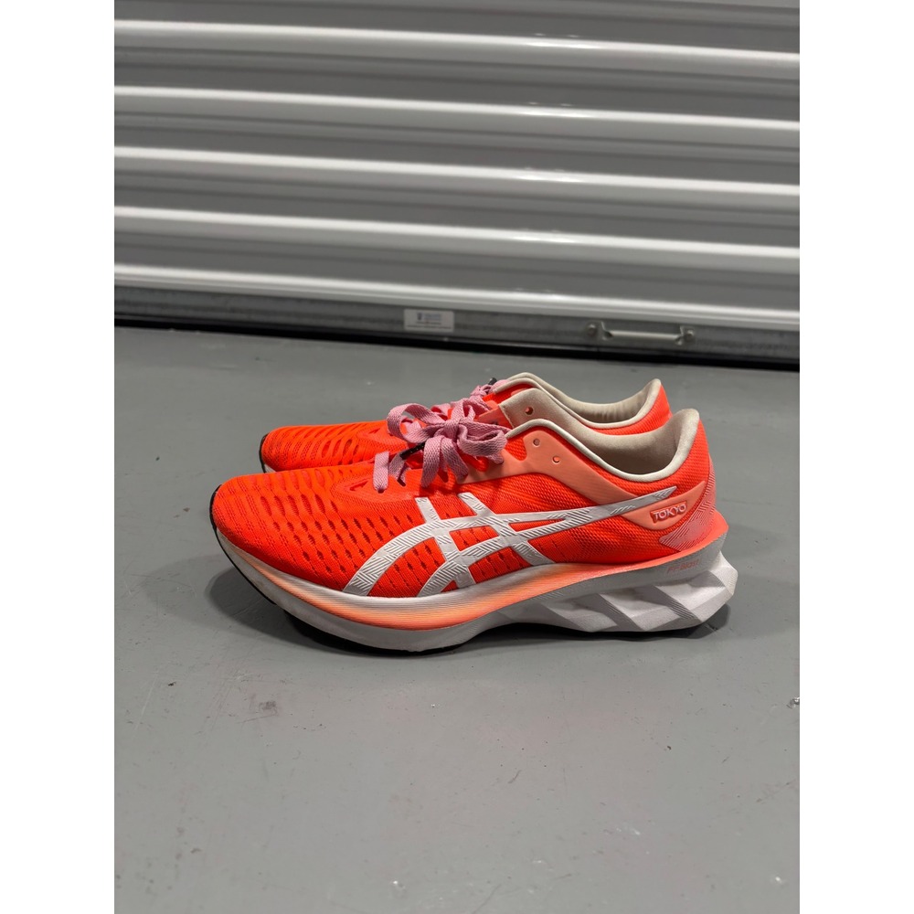 Asics Novablast Tokyo Sunrise Red White Running Shoes 1012A941 Womens 10 - Picture 5 of 7